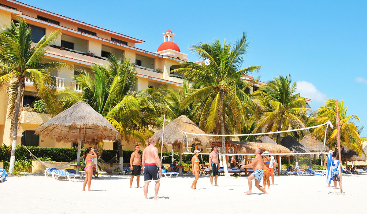Beach Voleibol at Cancun